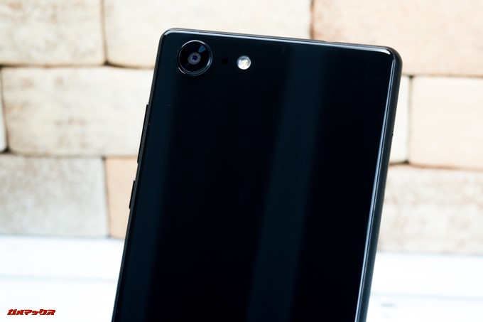 MAZE Alpha Xのカメラをチェック