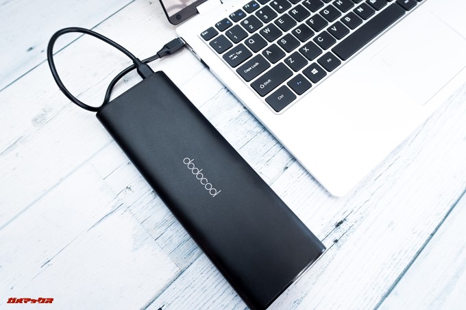 Teclast F6 ProはPD対応のUSB Type-Cを搭載しているのでPD対応のモバイルバッテリーから充電可能です。