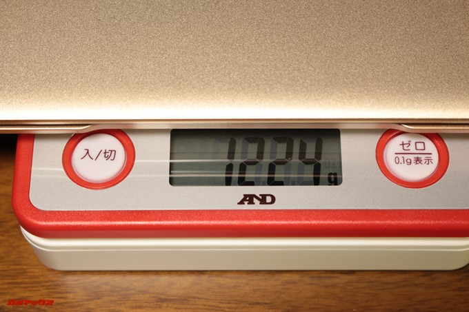 YEPO 737A Notebookの重量は1224gでした。