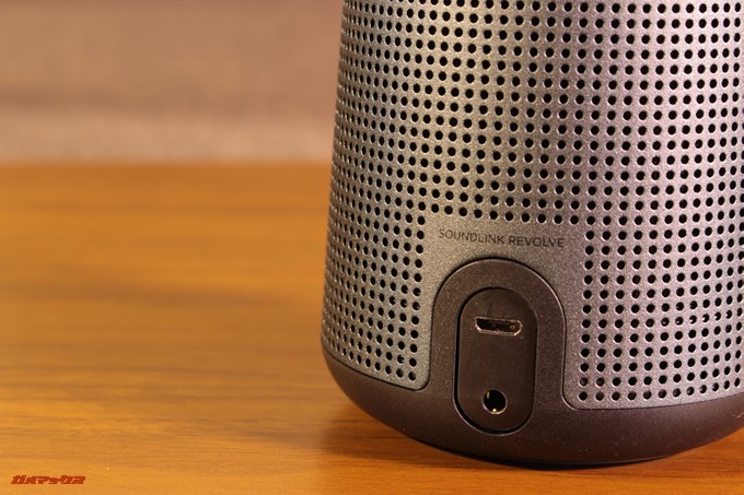 BOSE SoundLink Revolveはキャップレス防水仕様でした