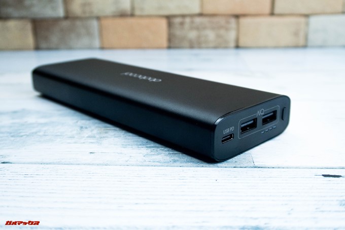 dodocool DP13はUSB Type-C×1、USB Aが2つ備わっています