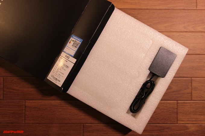 Jumper EZpad 6 Plusは非常に丁寧に梱包されています