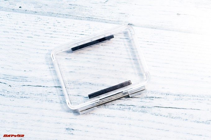 DBPOWER 4K 620Cに付属の防水ケースバックカバーによく似たカバー