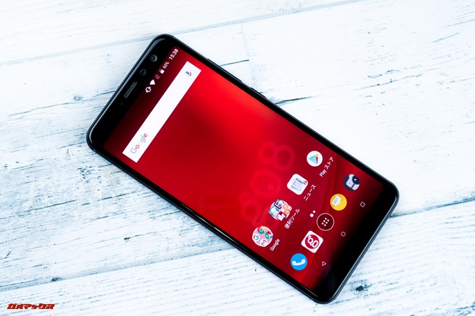 gooスマホ「g08」は18:9ディスプレイを備えているのでスマートだけど大画面