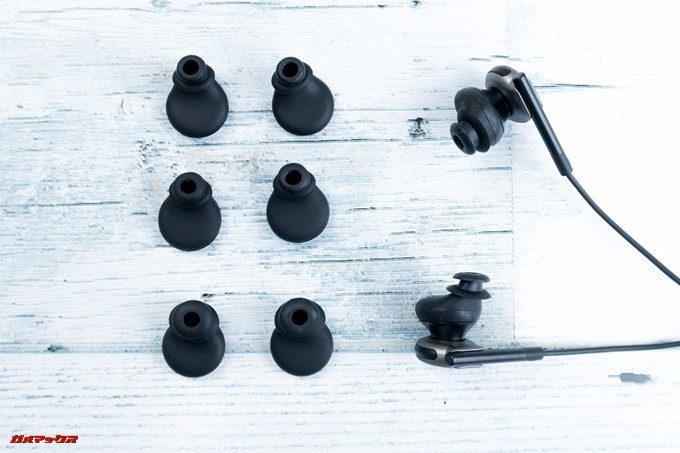 Scenes Lifelike SS-101のイヤーピースは4種が付属しています。