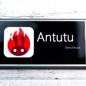 Xperia XZ2 Compact（Snapdragon 845）の実機AnTuTuベンチマークスコア