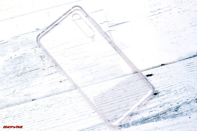 HUAWEI P20 Pro/P20には専用の保護ケースが付属しています。