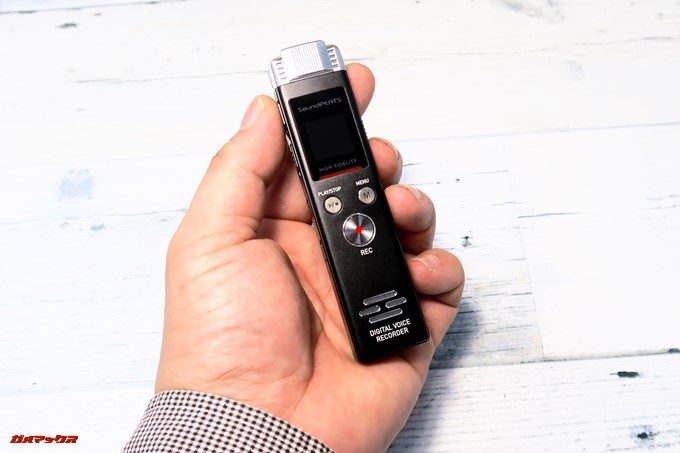 SoundPEATS Nano6は非常にコンパクトです。