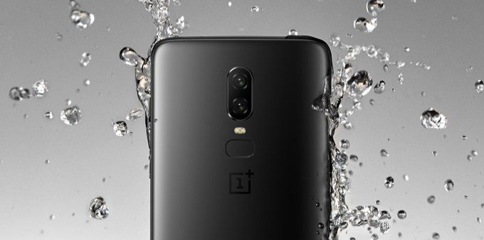 OnePlus 6は耐水に対応しています。