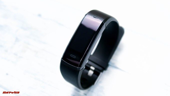 Makibes HR3は普通のスマートウォッチ形状ですが・・・