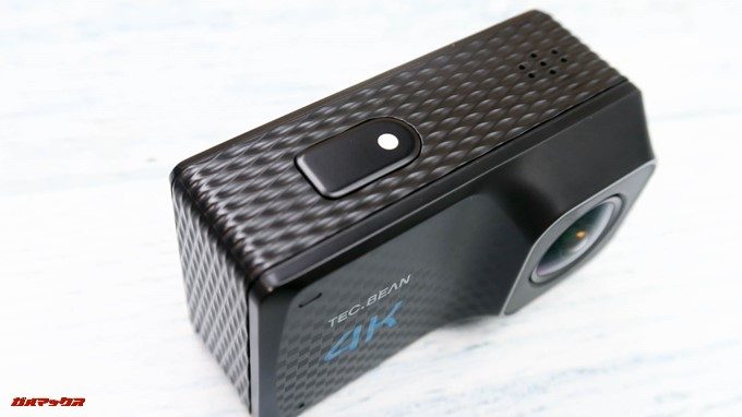 TEC.BEAN T3の電源ボタンは1つだけ搭載されています。あとはタッチパネルで操作します。