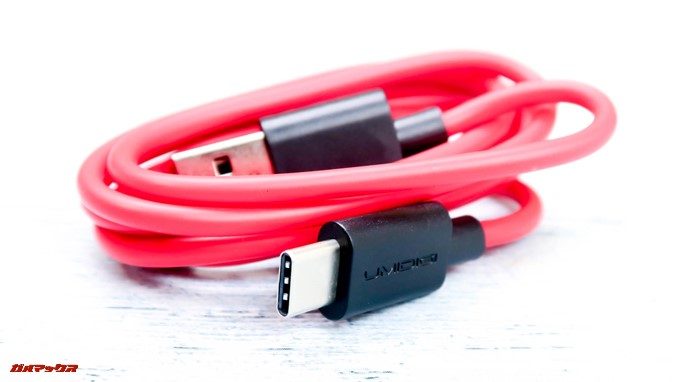 UMIDIGI A1 ProのケーブルはUSB-Type Cです。