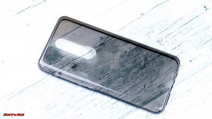 UMIDIGI A1 Proは保護ケースが付属しています。