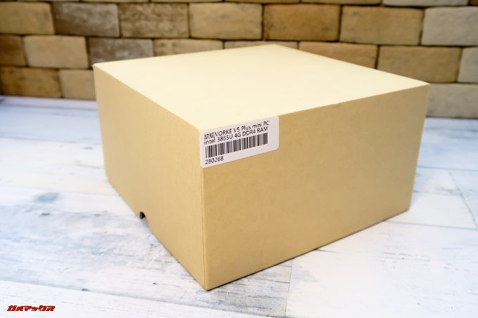 VORKE V5 Plusの外箱はコストカットされている印象です。