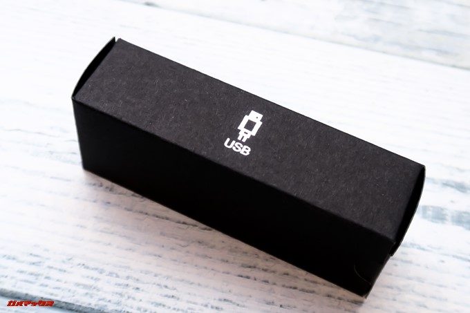 ZNT AirFits Iのアクセサリーボックスには様々なアクセサリーが入っています。