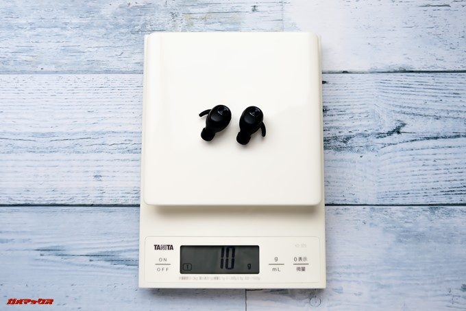 ZNT AirFits Iの重量は片方で約5gです。