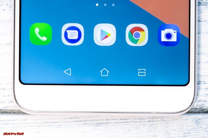 ZenFone 5Q/lite/Selfie（ZC600KL）はディスプレイにナビゲーションキーが表示されているオンスクリーン型です。