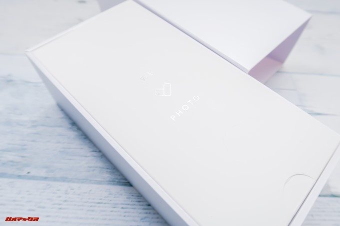 ZenFone 5Q/lite/Selfie（ZC600KL）の箱は一番上にアクセサリーボックスが入っています。