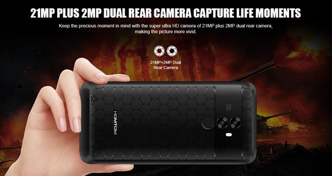 HOMTOM S99は2100万画素と200万画素のダブルレンズカメラ、インカメラにも1300万画素の高画素カメラを搭載しています。