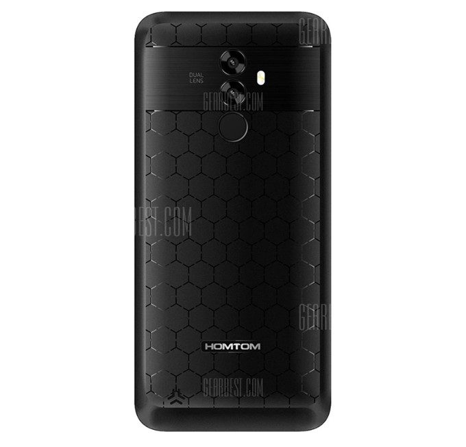 HOMTOM S99の背面は個性的なデザインなので目立つこと間違いなし！