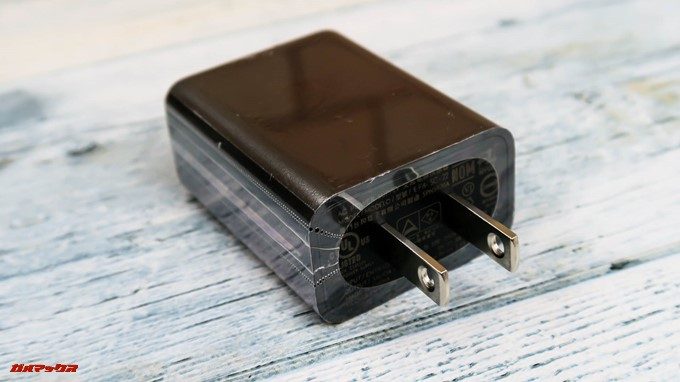 moto g6、g6 PLUSには15Wの超急速充電器が付属