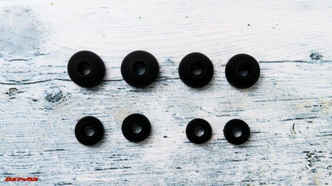 Dudios Zeus Plusはイヤーピースが5サイズ付属します。