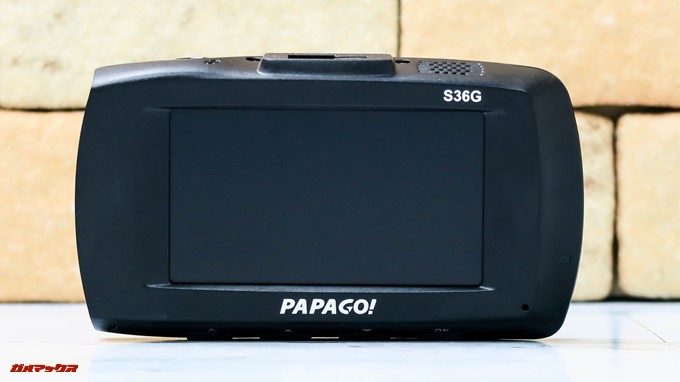 GoSafe S36G1には大型のディスプレイを搭載