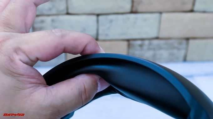 ONIKUMAゲーミングヘッドセットK5のバンドクッションも非常に柔らかい