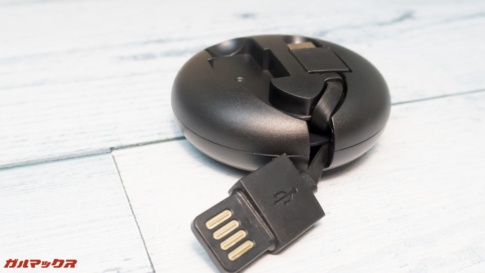 REMAX CUTE BABYはケーブルを伸ばしたり収納したりする時に非常にスムーズな動作でした。