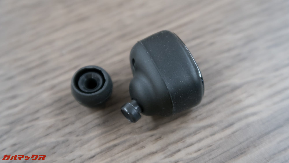 Humixx S2はイヤーピースの汎用品も取り付けられる形状