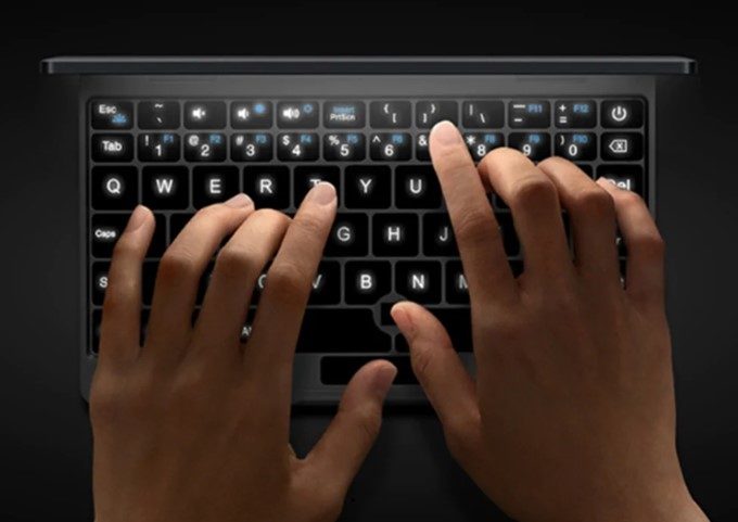 One Netbook One Mixはキーボードが光ります
