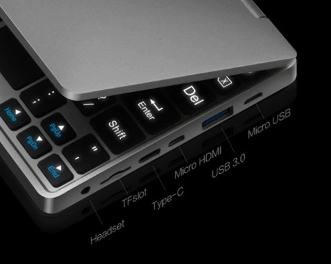 One Netbook One Mixは数多くの拡張端子が備わっているので、端子が足りずに困ることも少なそう