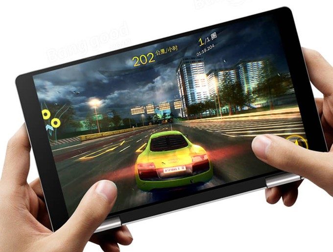 One Netbook One Mixはディスプレイが回転するのでゲームプレイ時にも取り扱いやすい