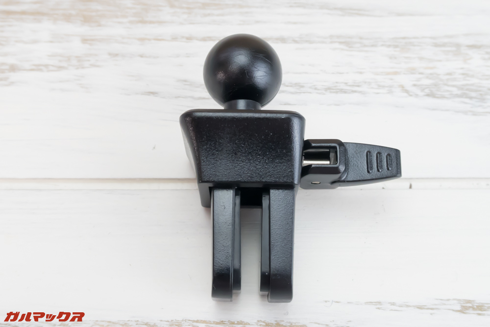 Autowit C3の固定具はストッパー式でガッツリ固定できる