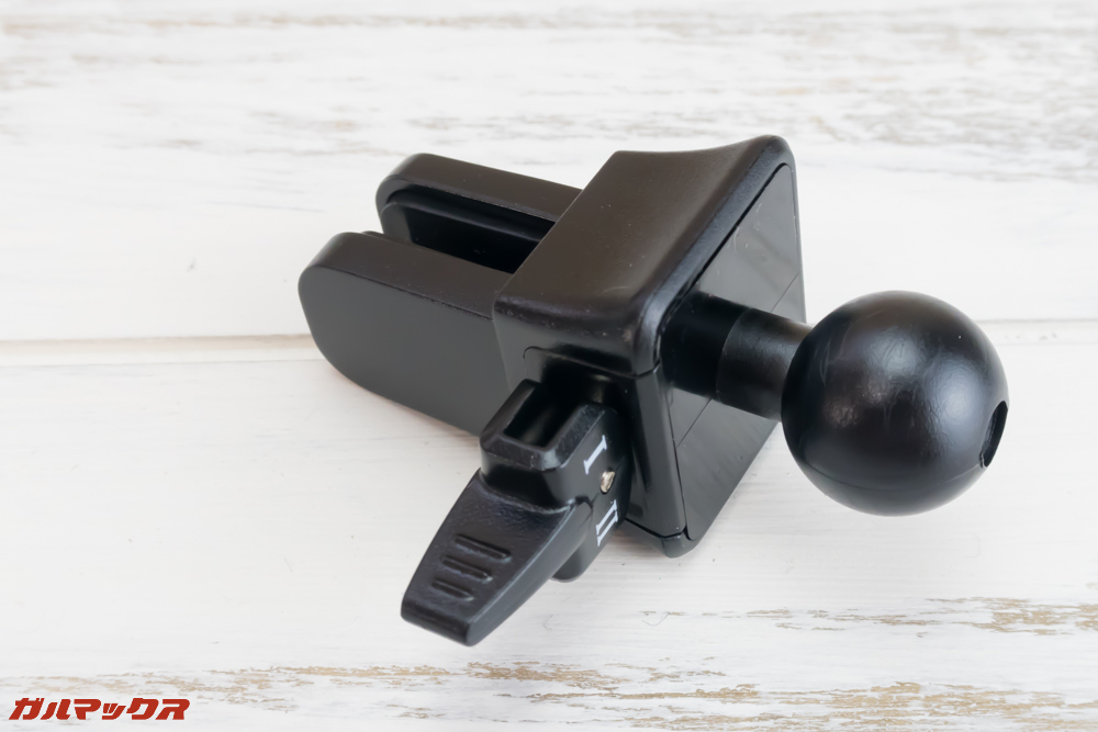 Autowit C3の固定具はボールナット式