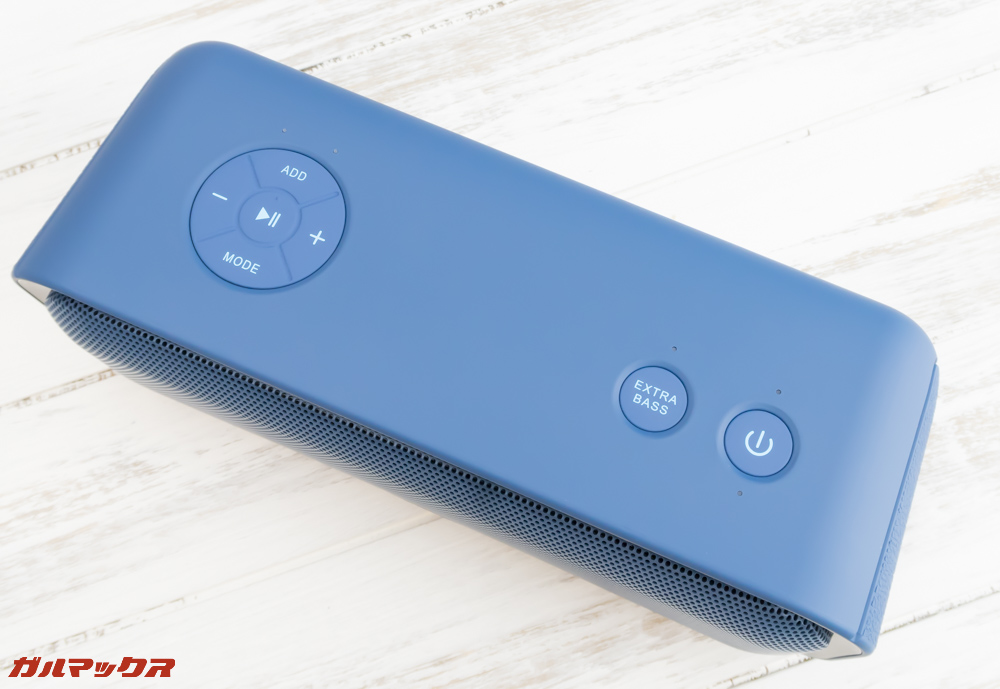 DOSS SoundBox Proの操作ボタンは本体の上面に備わっています。