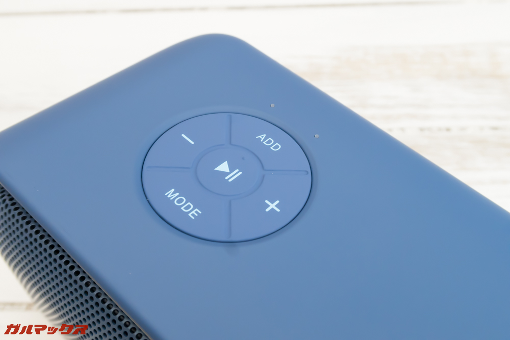 DOSS SoundBox Proのボタンはクリック感のある押し心地