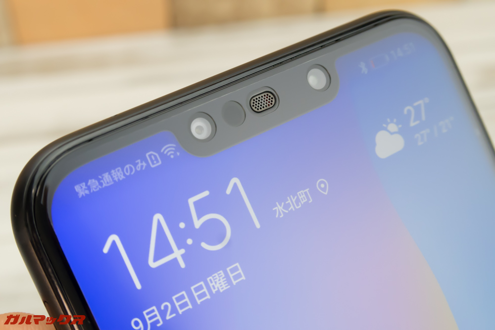 Huawei nova 3iのPDA工房製の保護フィルムを貼り付けました。一体感が凄い！