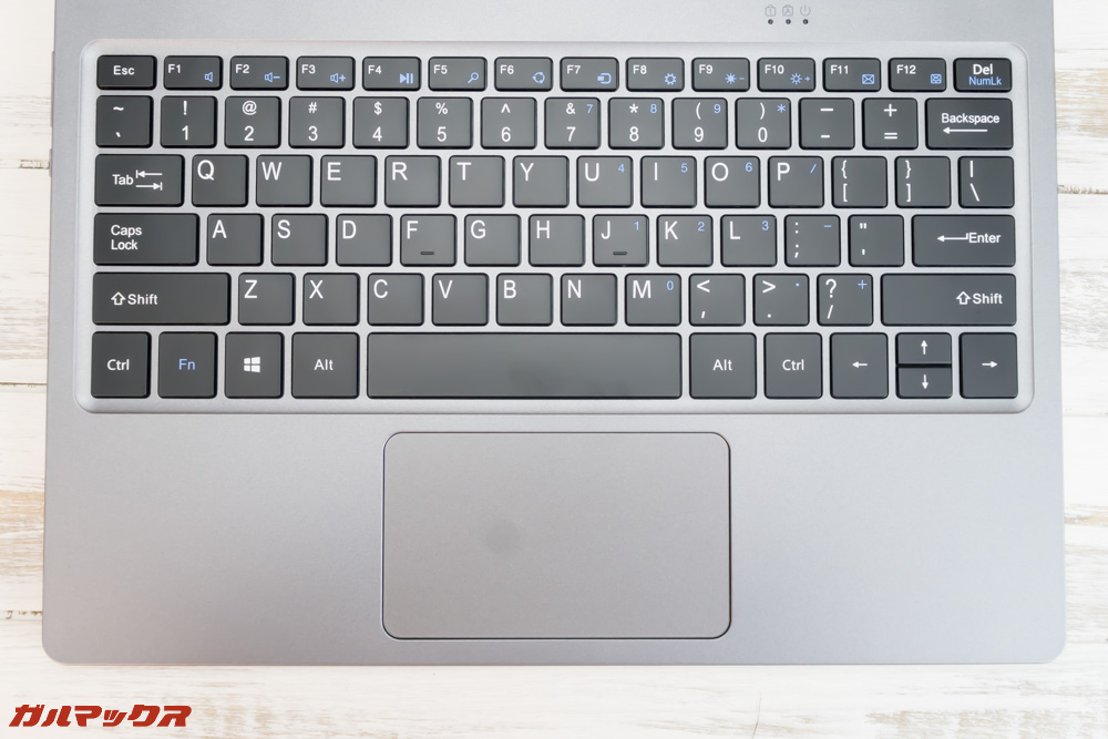 Teclast F5のキーボードはUS配列となっています。