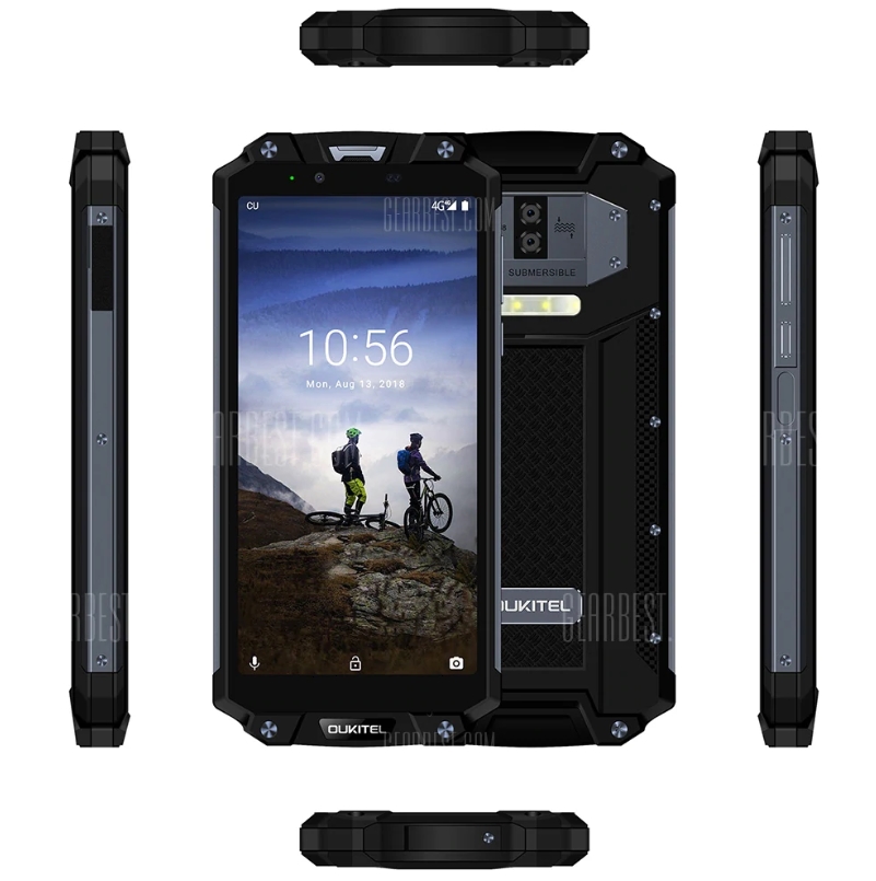 OUKITEL WP2は屈強な防水防塵性能を保つために端子類はカバー付きとなっています。