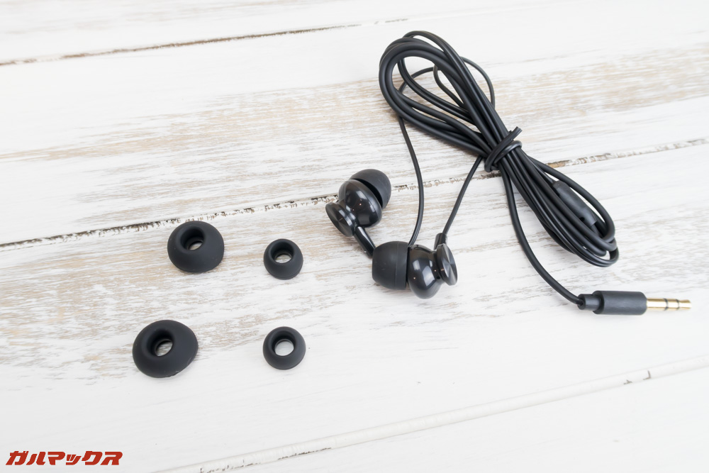 wiwoo H9に付属のイヤホンはイヤーピースが3つ付属
