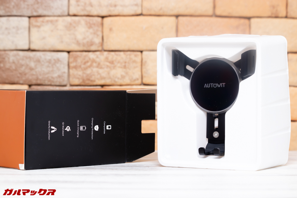 AUTOWIT FC01はキレイに梱包されていました