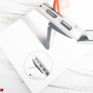 ［13インチもあるよ］MacBook Pro 2018に傾斜スタンドを付けたらタイピングが捗った！