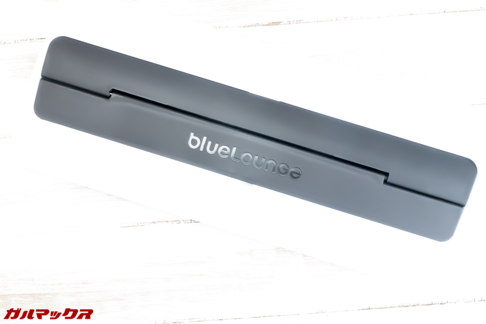 MacBook Pro用の傾斜スタンド