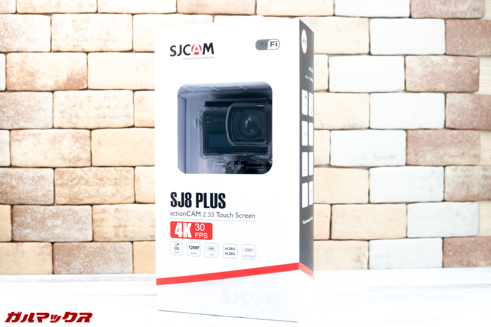 SJ8 PLUSの外箱は中身が見えるタイプ