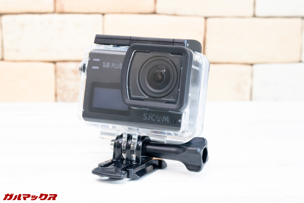 SJ8 PLUSには防水ケースが付属しています