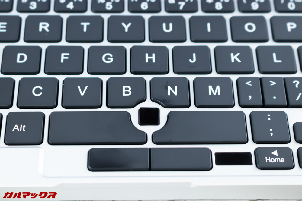 One Mix 2Sのマウスセンサーはタッチ式。