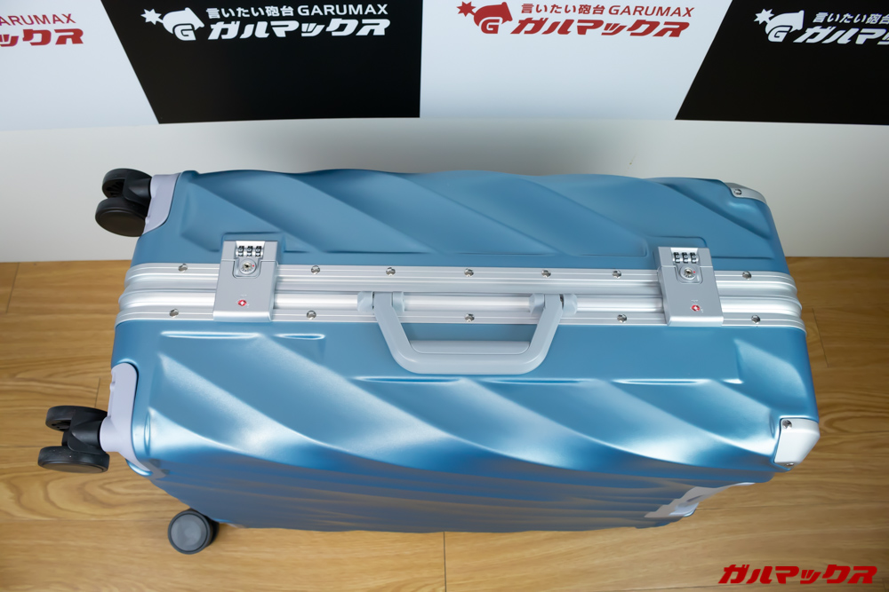 Moriouスーツケース