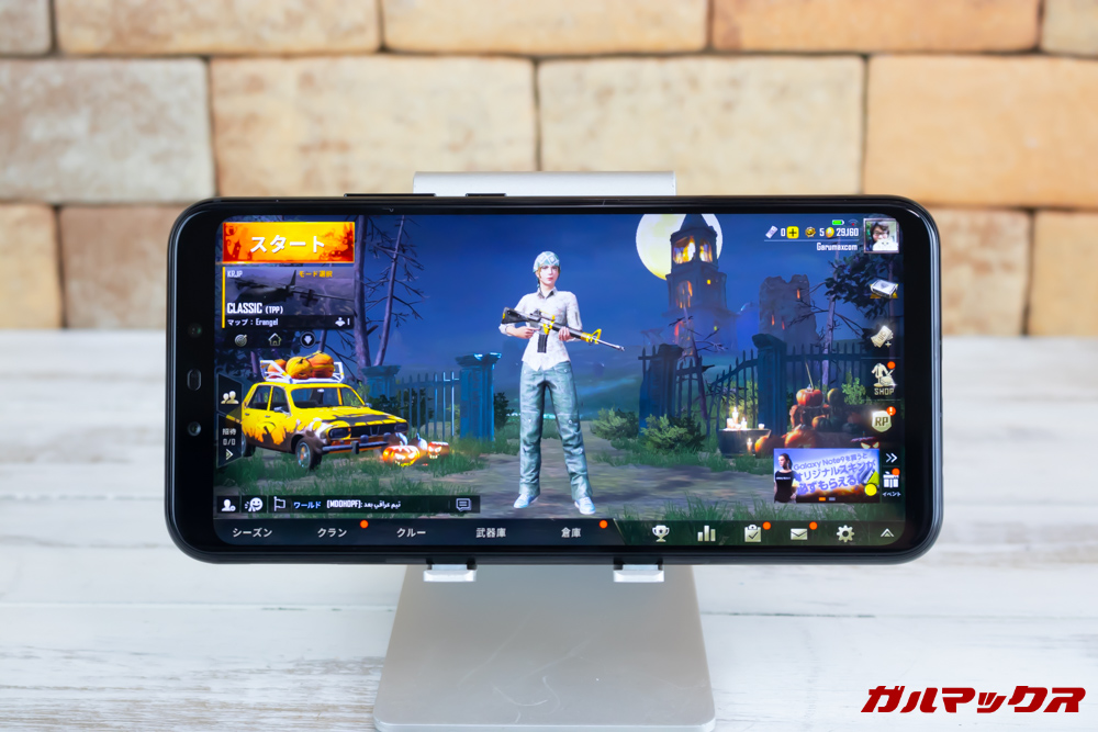 Huawei Mate 20 liteはノッチの無い表示モードで全画面をオフにすると中央表示となりました。