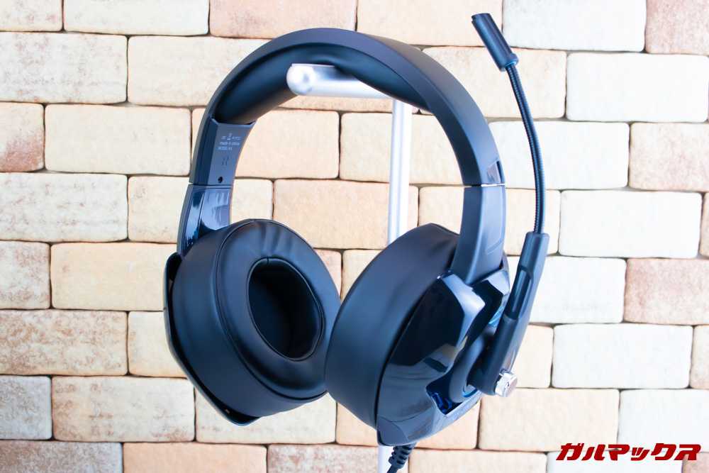 ONIKUMA K6は大型なので少々重量を感じるかも知れません。